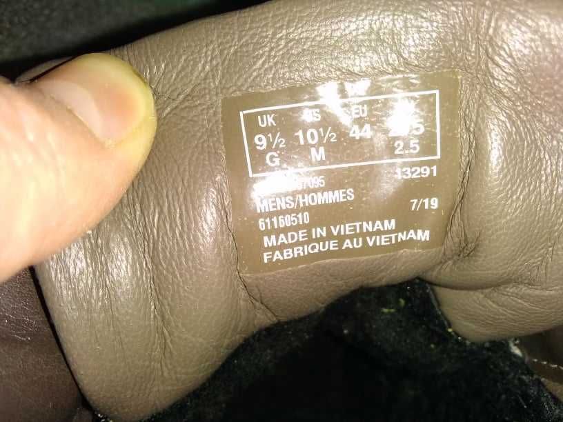 Продавам нови боти Clarks Ashcombe Mid GORE-TEX Taupe 44 номер,120 лв