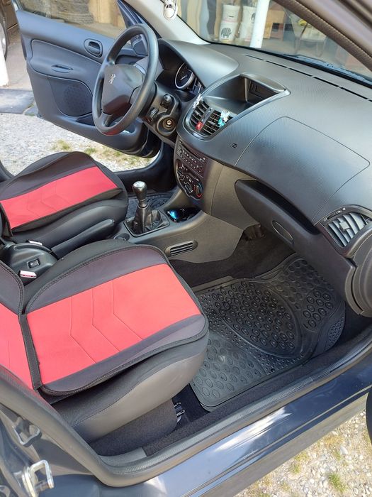 De Vânzare  Peugeot 206+