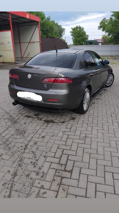 Vand sau schimb  Alfa romeo 159