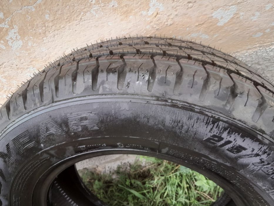 Cauciucuri  Noi !215 70 R15C
