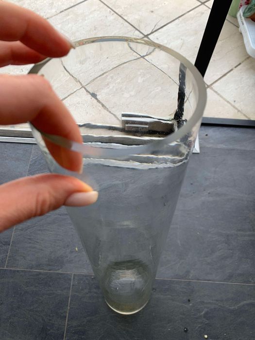 Vază pentru flori. 30Ro