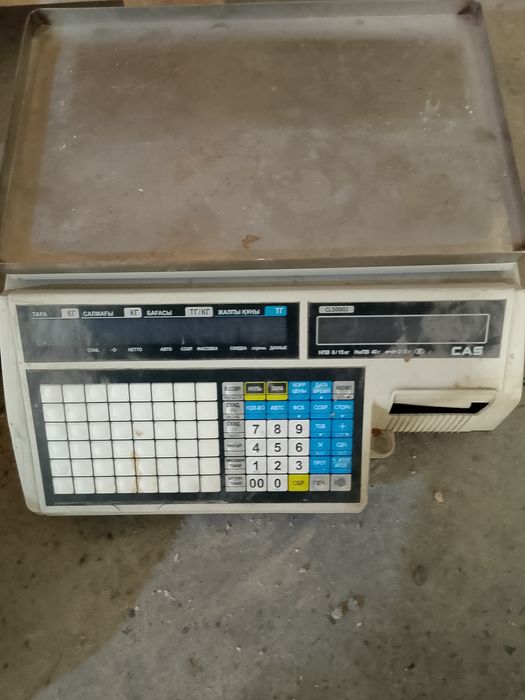 Продам электронные торговые весы CAS
