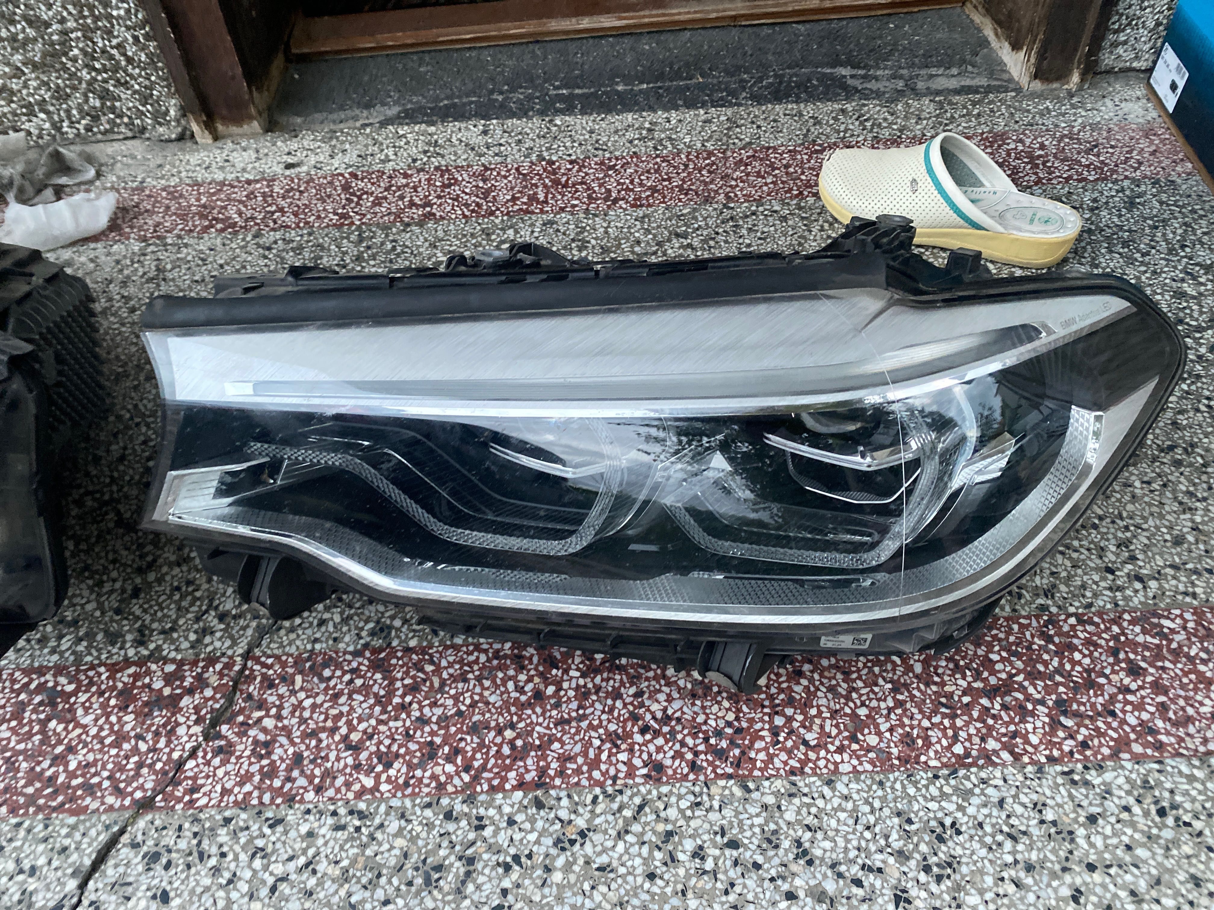 Bmw G30 фарове лед адаптив