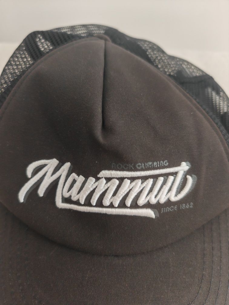 Sapca Mammut, Nouă, cu eticheta
