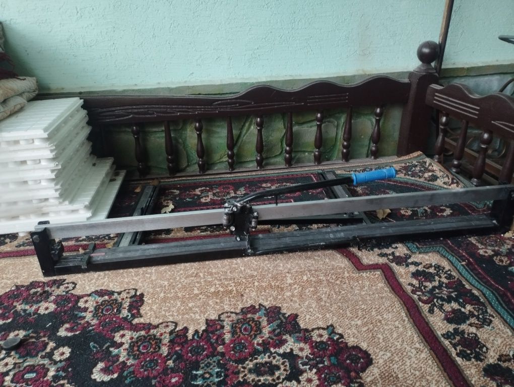 Продам плиткарез