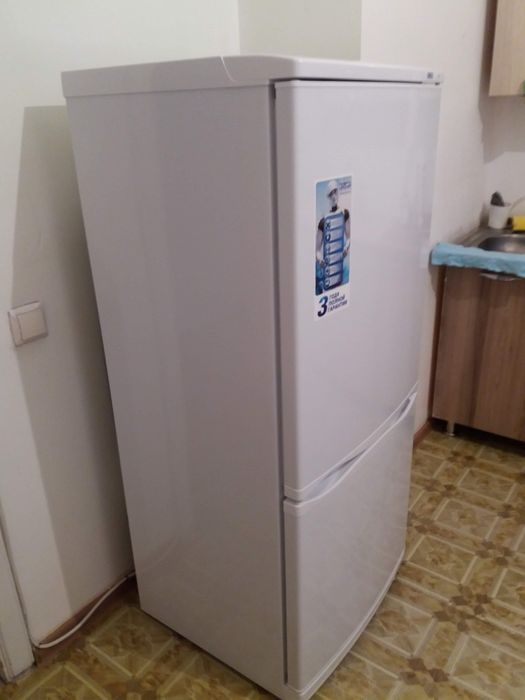 Холодильник  сатылады