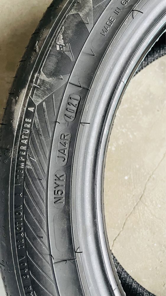 Anvelope Vara GOODYEAR EfficientGrip Performance 2 215/50 R18 92 V