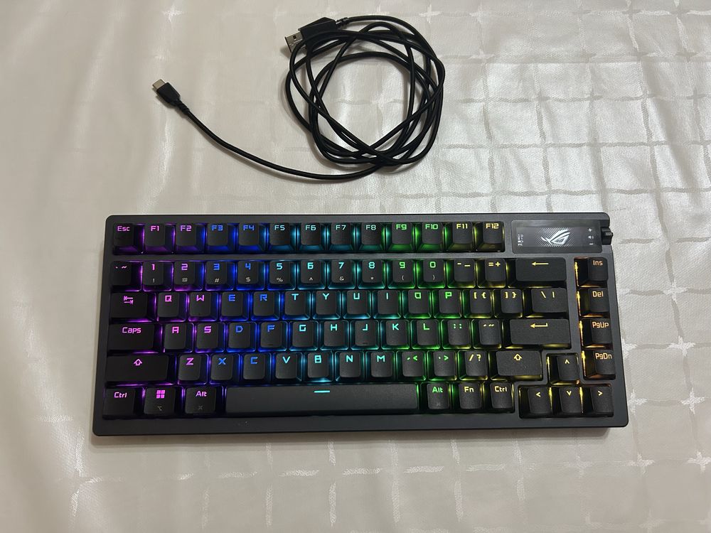 Клавиатура ASUS ROG Azoth