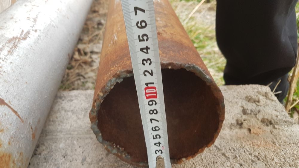 железная труба  размер указан на фото