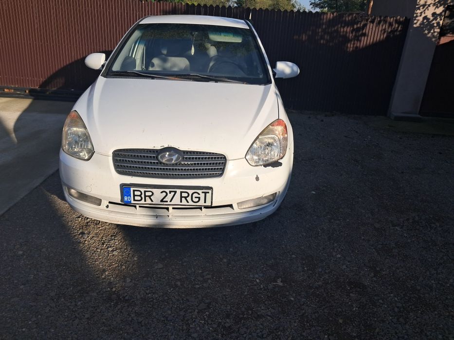 Hyndai Accent 1.4 benzină