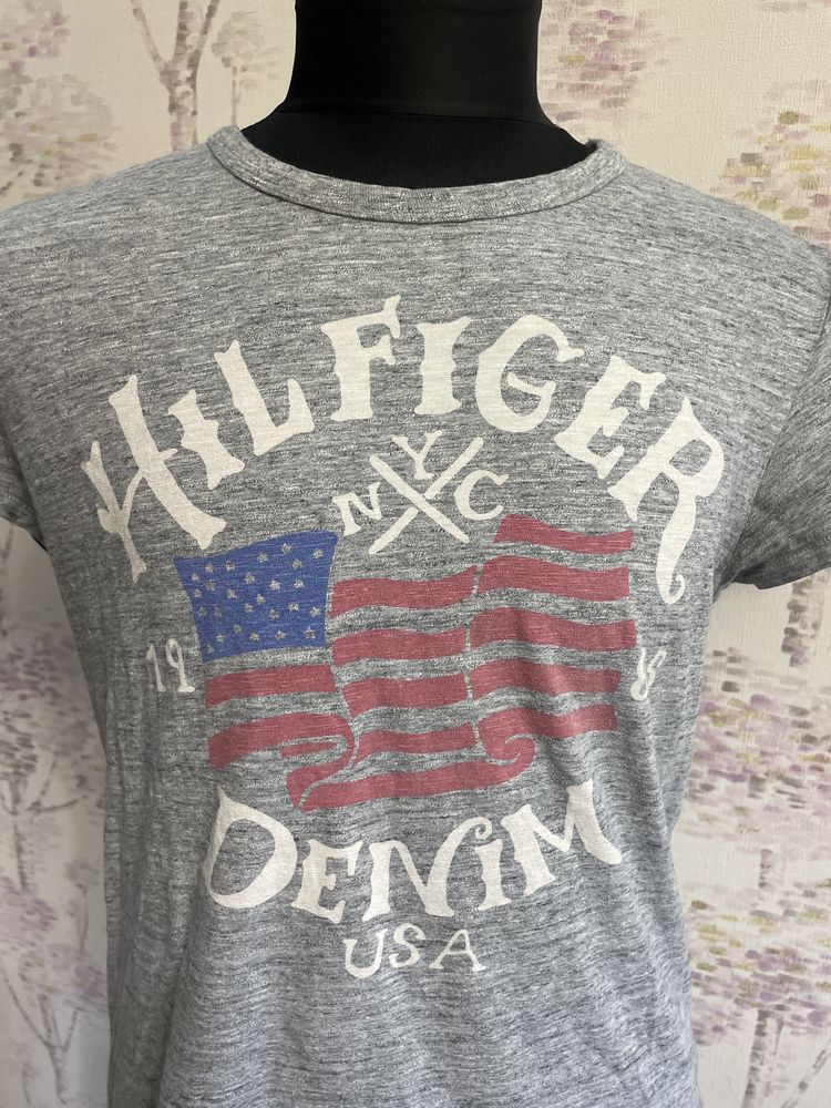 Tricou barbati Tommy Hilfiger M