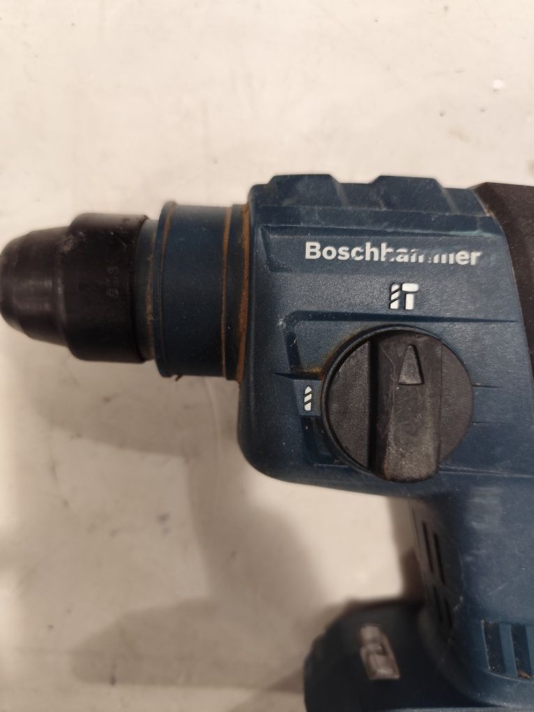 Акумулаторен перфоратор Бош Bosch GBH 18 V-Li + 4Ah
