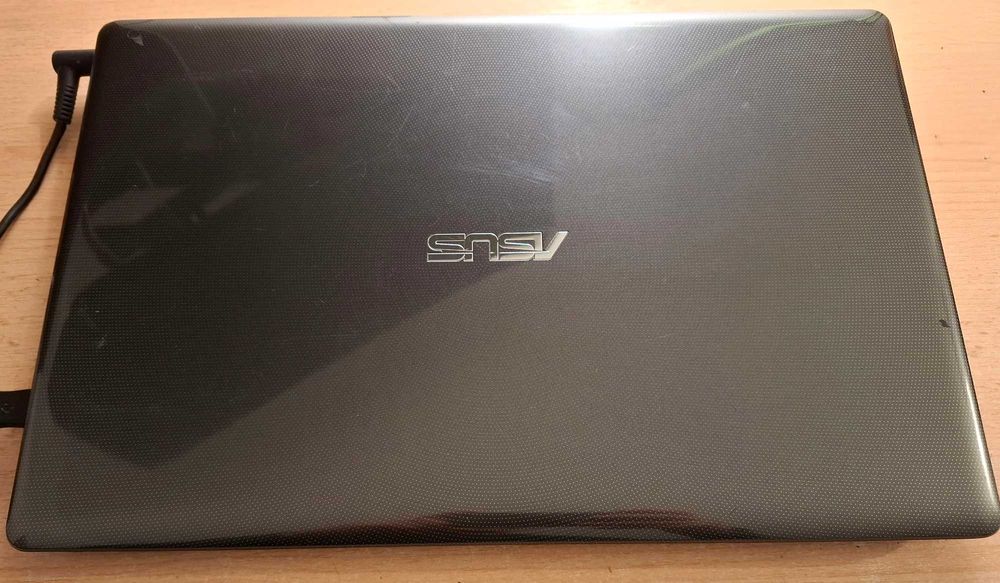 Laptop gaming Asus 16" i7, 12GB RAM, GTX950m, SSD 1000GB, 130W,x550vx