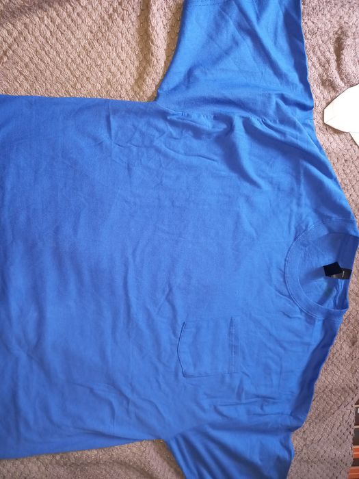 Vand  tricou  nou bumbac  numărul xxl
