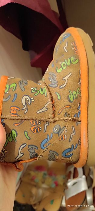Vand cizmulite Ugg originale mar 28.5