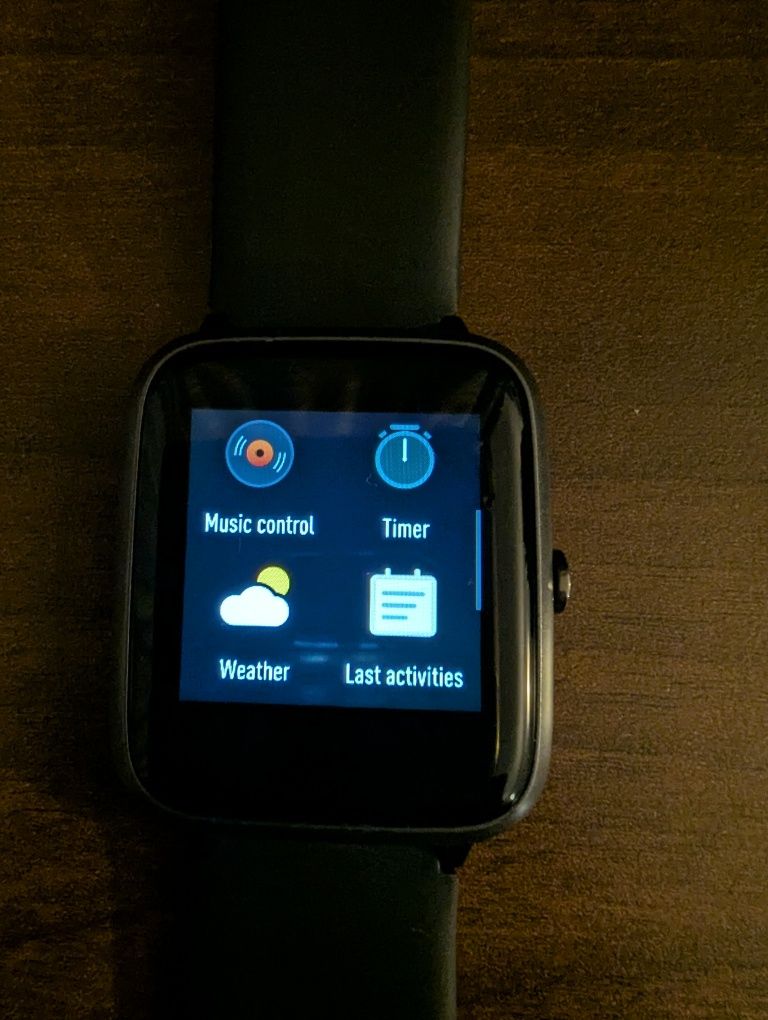 Smartwatch Hama Fit Watch 5910