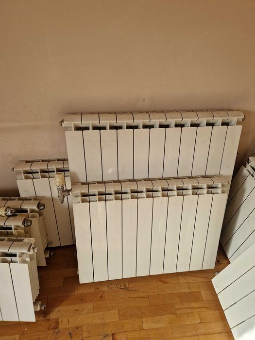 Алуминиеви радиатори 11 бр (101 глидера) в много добро състояние