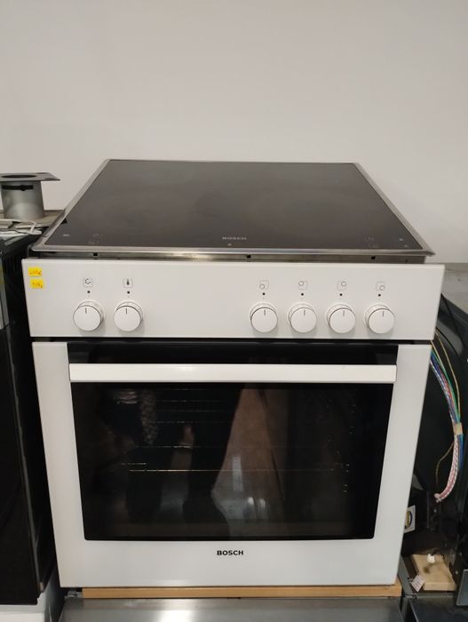 Фурна с плот BOSCH Maxi