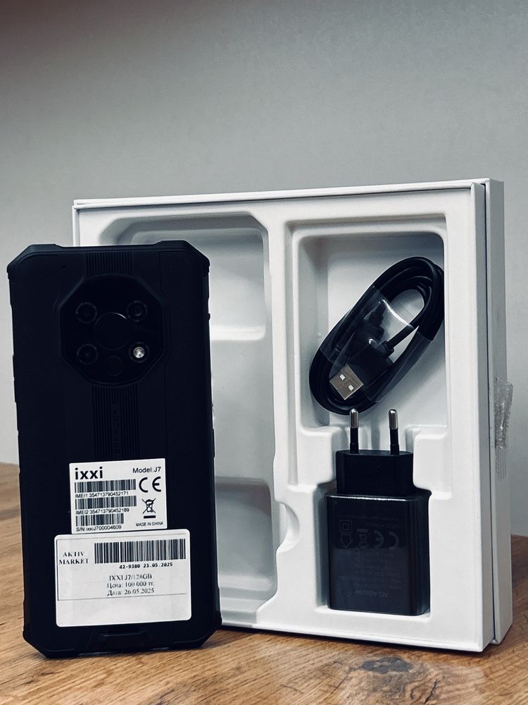 IXXI J7 / 128gb.