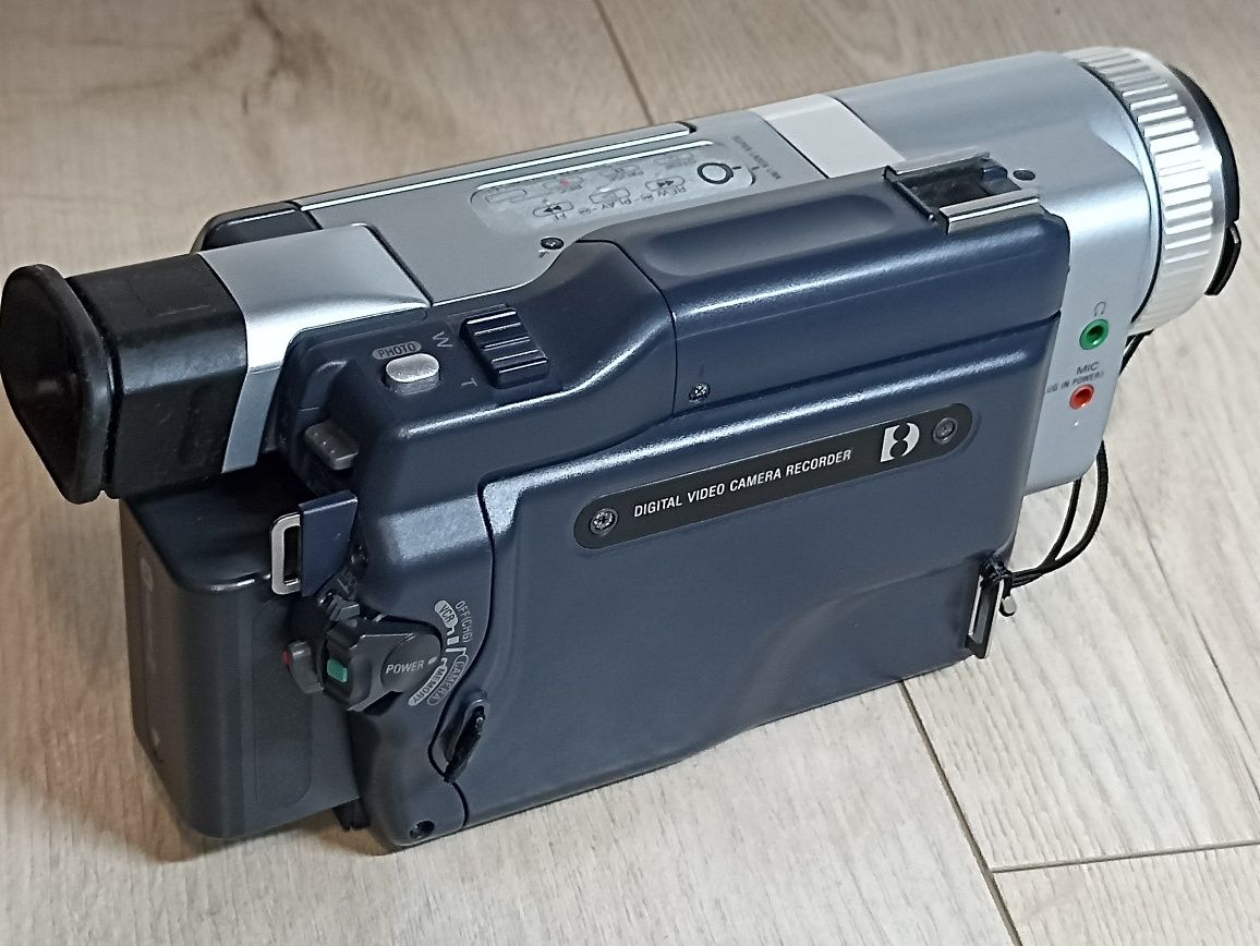 Camera video Handycam Hi8 Sony DCR-TRV828 vintage