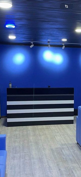 Продается кассовая стойка-ресепшн