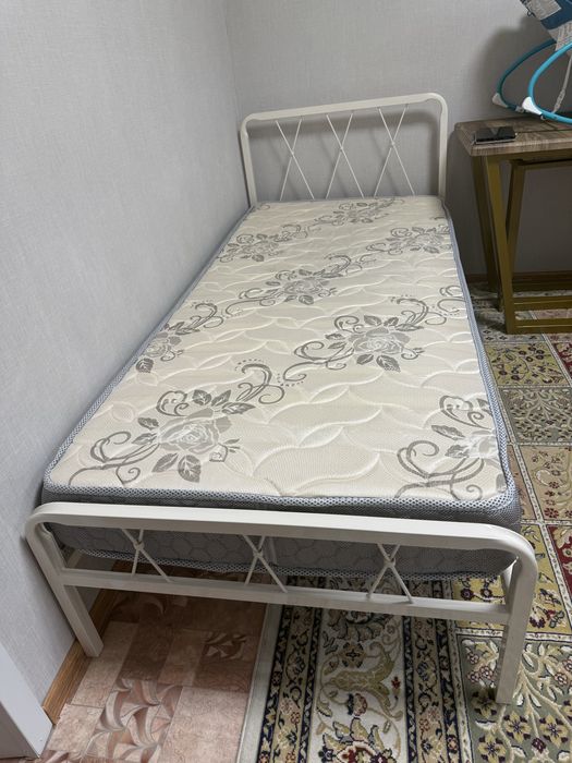 Кровати российские в отличном состоянии