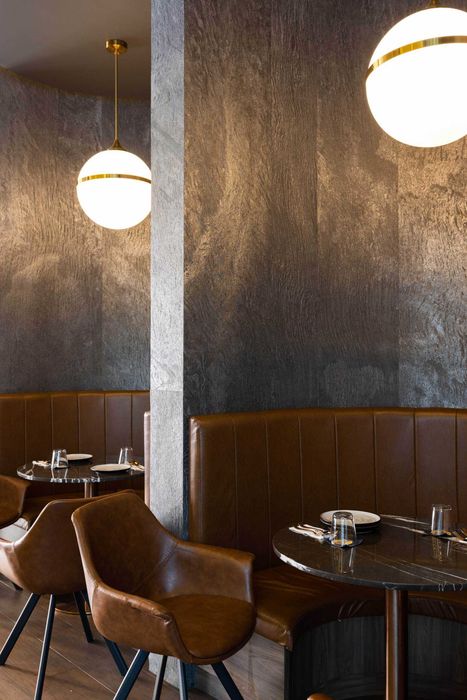 Легче ПВХ, Элегантнее Керамики: Каменный Шпон