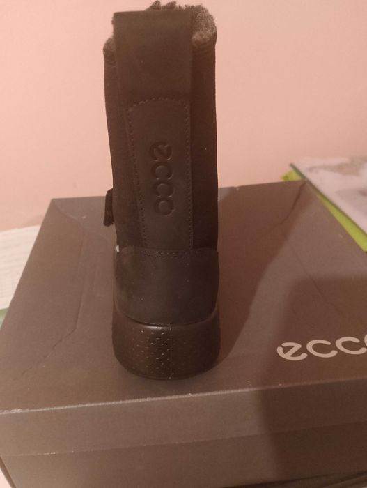 Чисто нови детски ботуши 28 номер