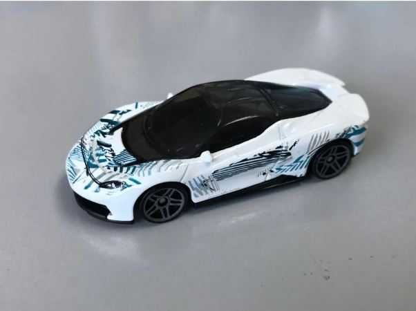 2023 Hot Wheels 108/250 HW Green Speed 5/10 -  PININFARINA BATTISTA