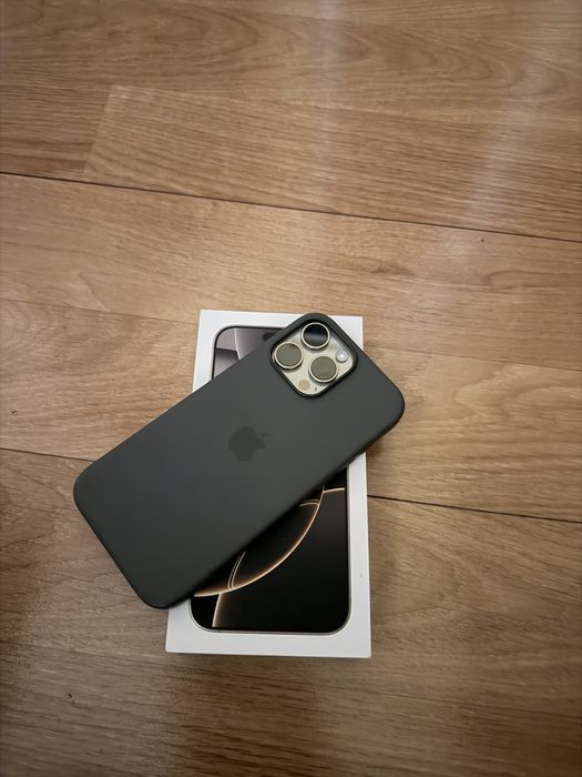 iPhone 16 pro max, aproape nou !