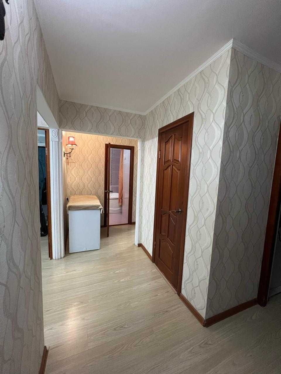 Продается 3-х комнатная квартира в Авангарде, 4 мкр., 19 дом.