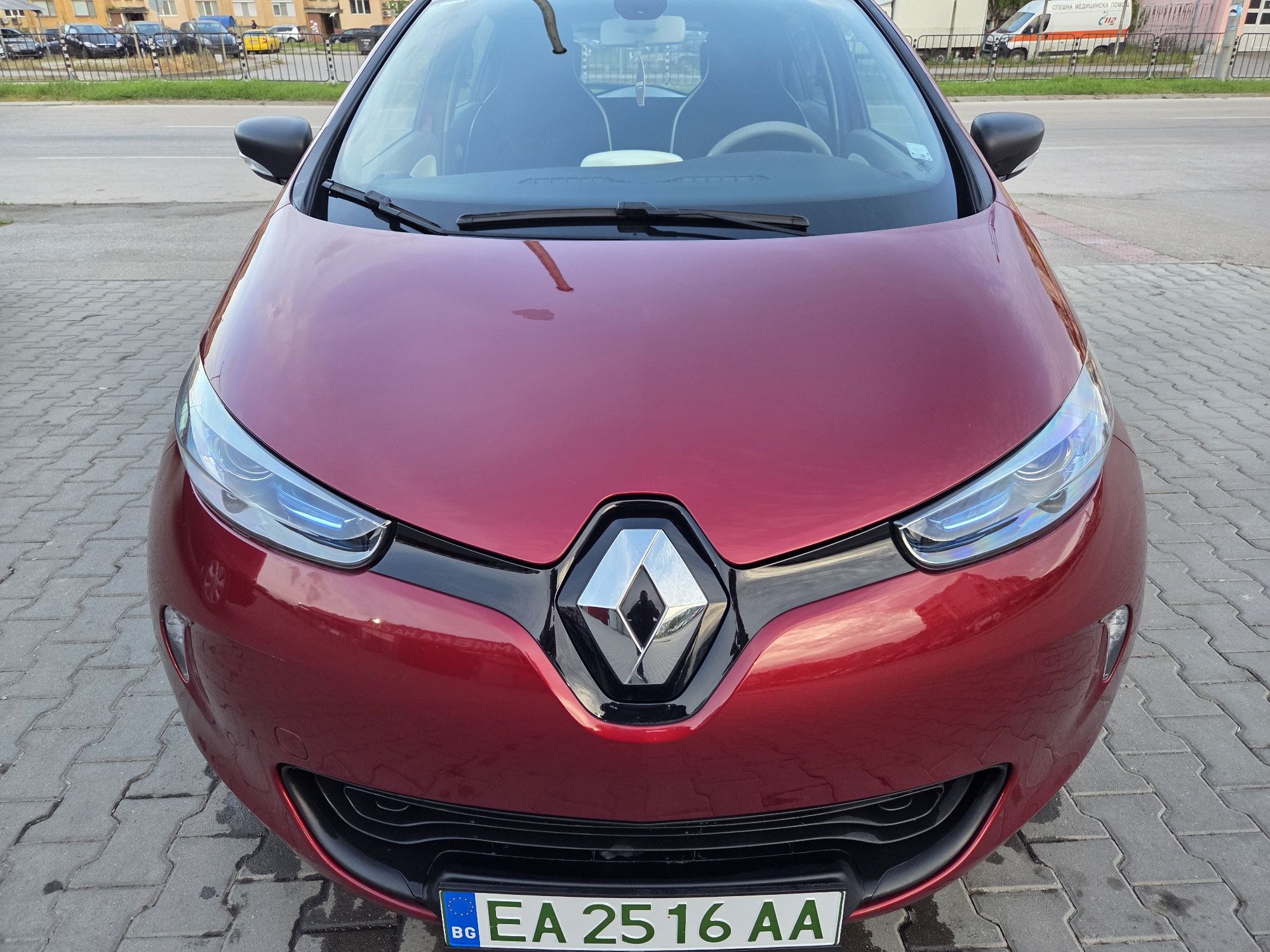 Renaut zoe 2019г. 41кв  58хил !!