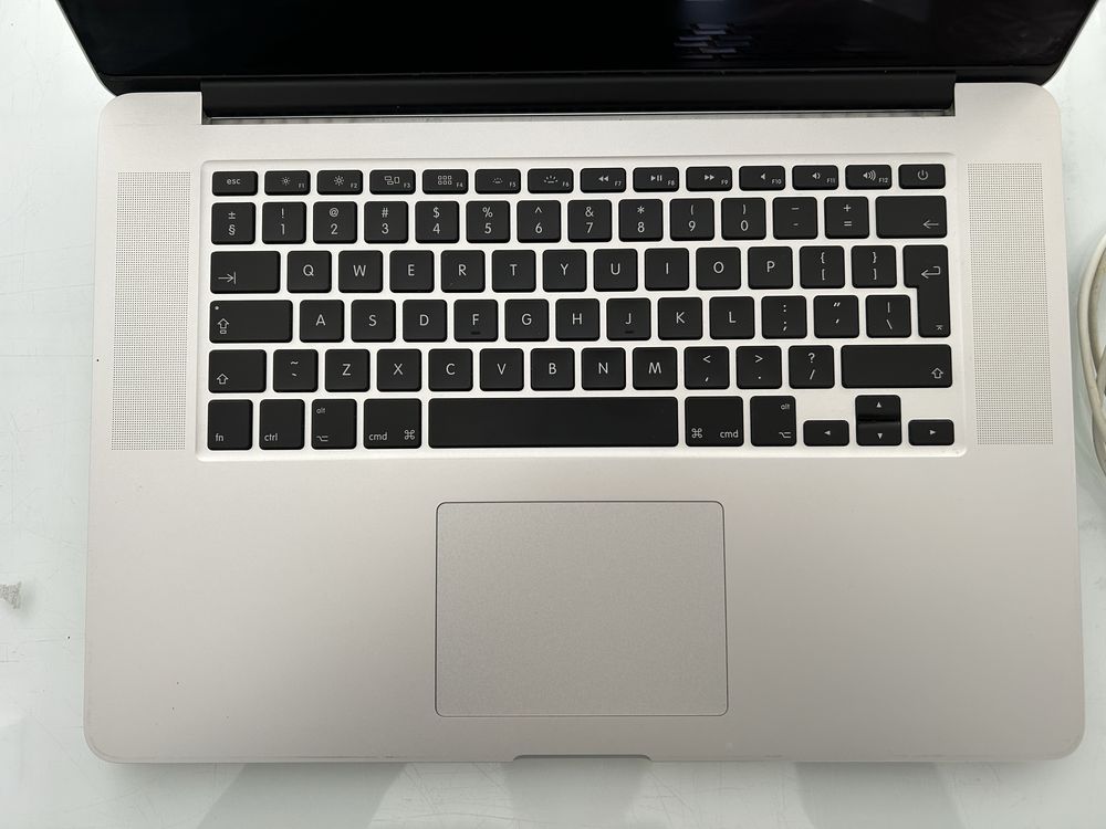 Mac book pro 2012