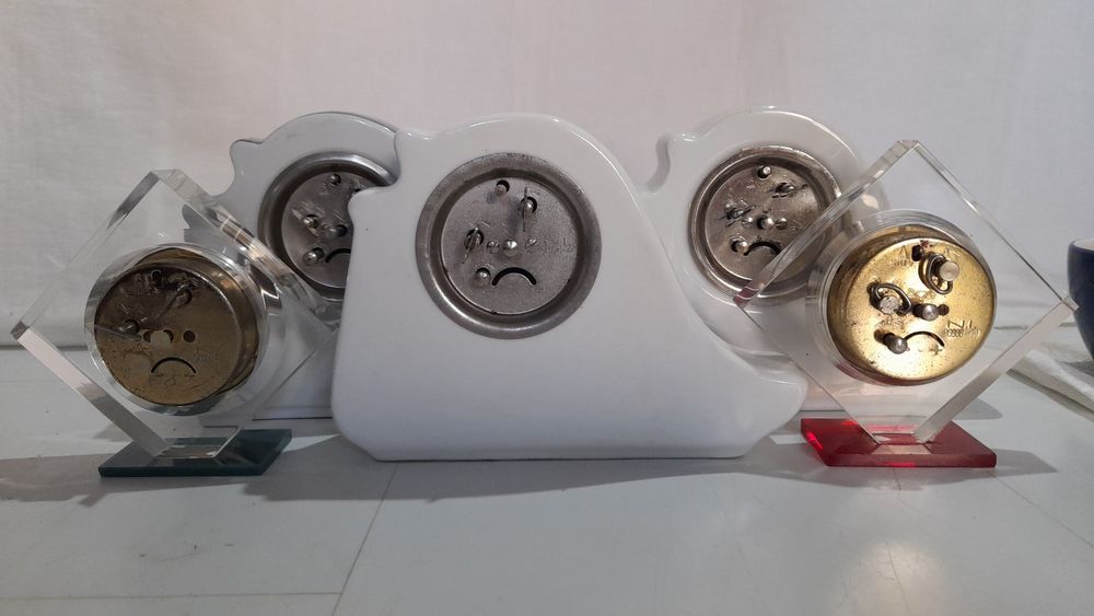 ceas masă Aradora și Victoria