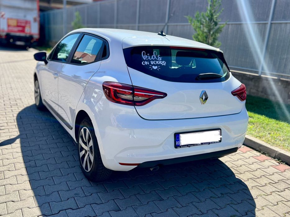Vând Renault Clio 5 2023