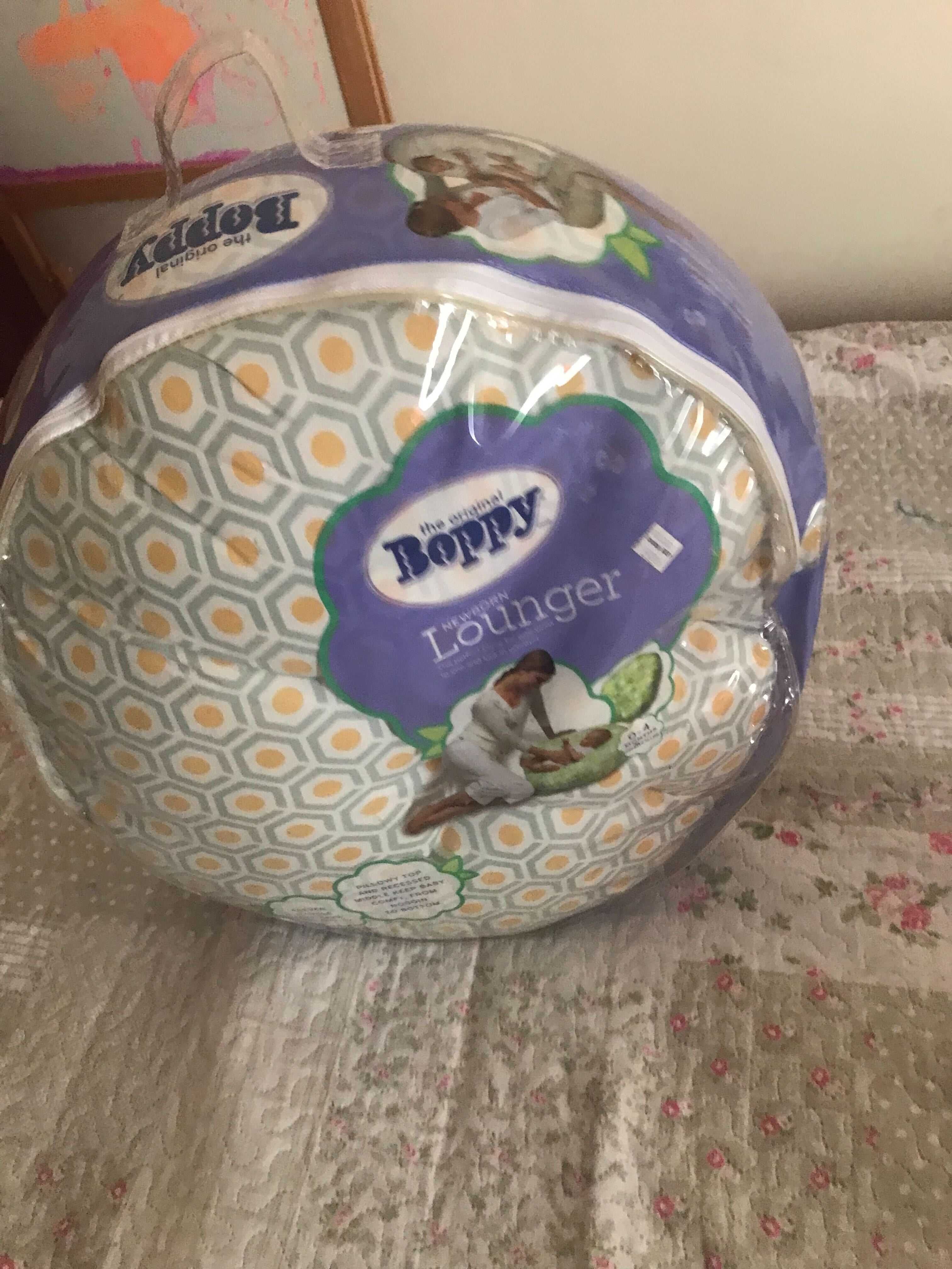 Perna lounger Boppy pentru nou-nascut