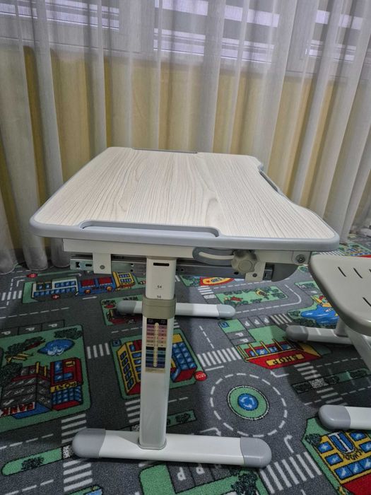 Детски регулируем чин