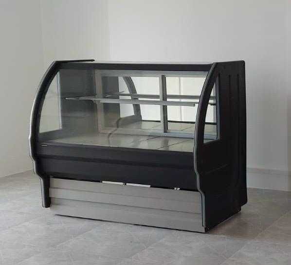 Продам Витринный холодильник серого цвета, Б/у