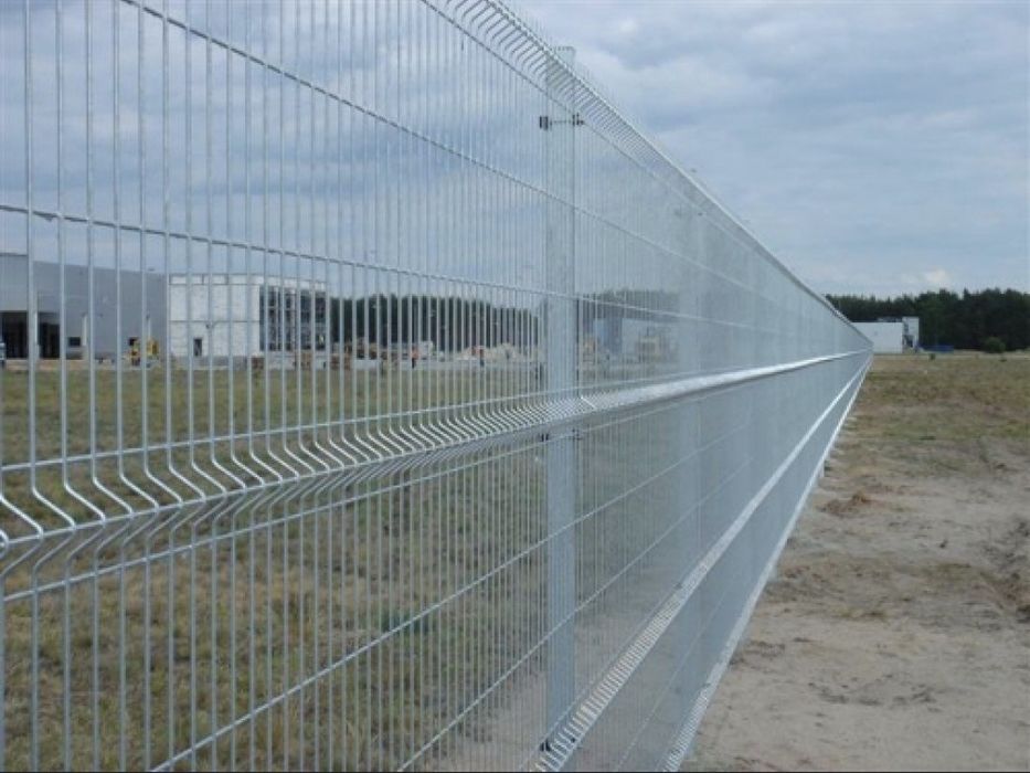 Garduri din plasa bordurata sipca metalica tabla cutata