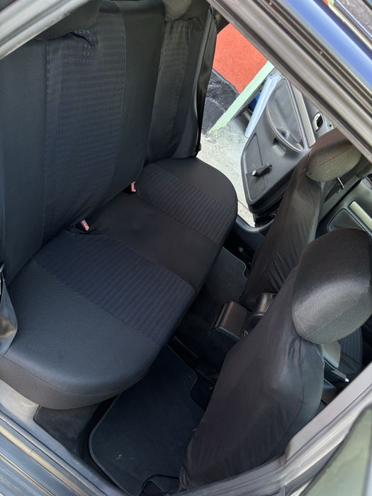 Audi a4 b5 1.9tdi clasic 110cp