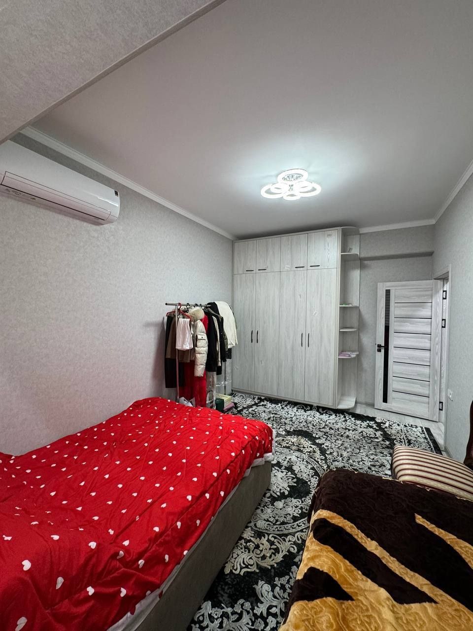 Yunusabad 14 kvartal Samara 1 xona 5 etaj sotiladi novostroyka