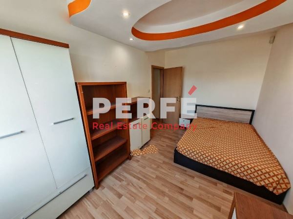 Продава се Мезонет в Бургас, Лазур - 240 кв.м за 1584 €/кв.м - Снимка #4
