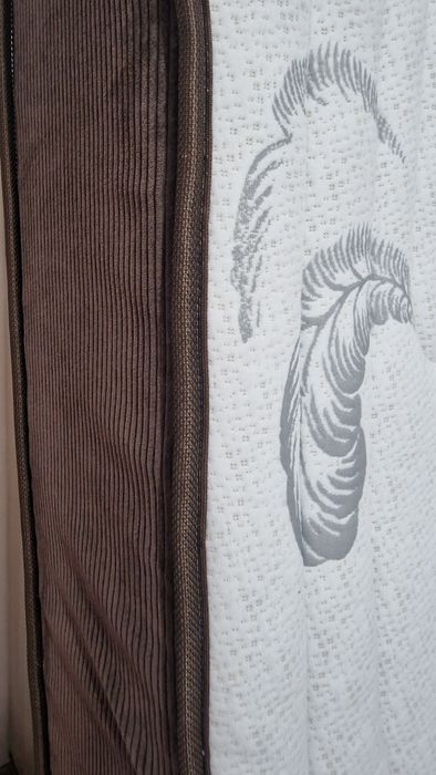 Продам почти новый матрас