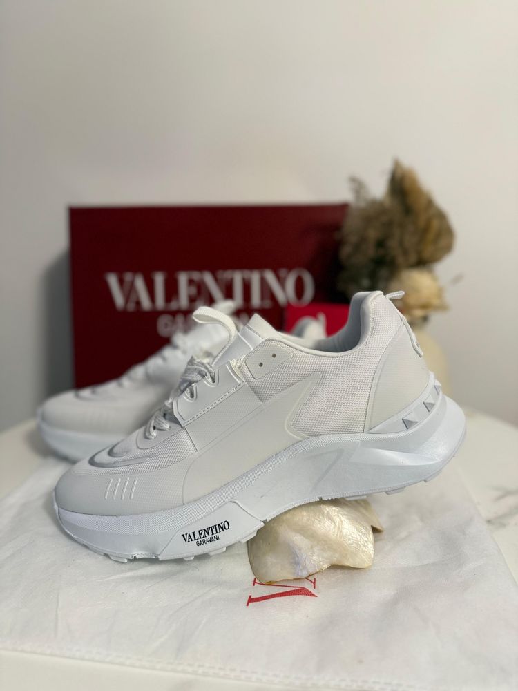 Adidasi Valentino Full White 2025