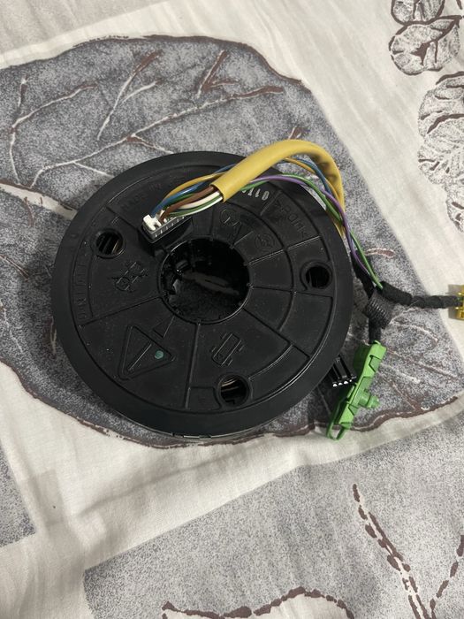 Продавам останали части от мерцедес ц200 компресор М111 мотор