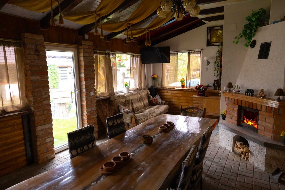 AMA HOUSE -  Alba Iulia,    liber de 1 Decembrie, Craciun, Revelion