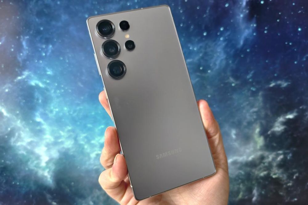 Samsung Galaxy S25Ultra 256gb идеальном состоянии