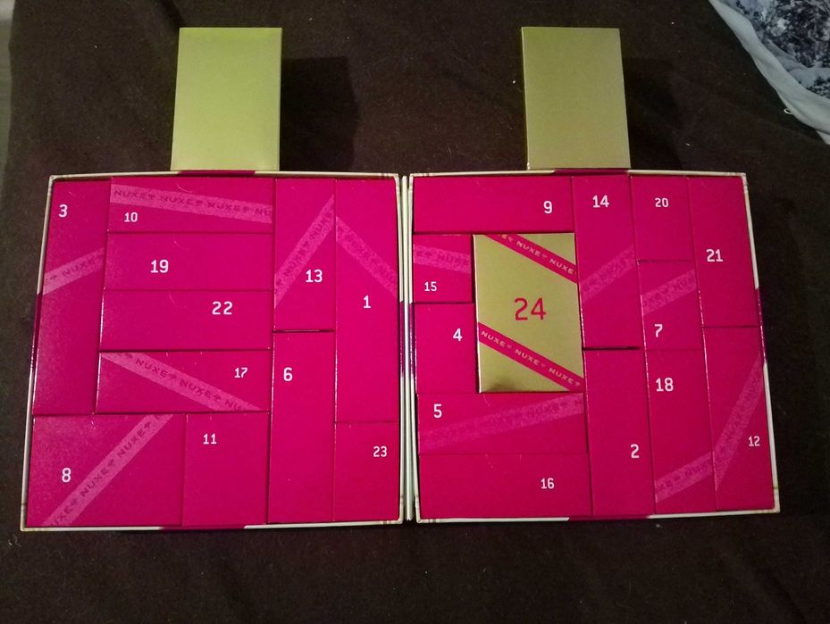 Кутия от адвент календар 2025