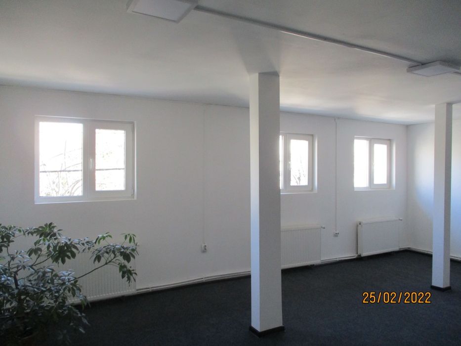 Stații Ultracentral de inchiriat