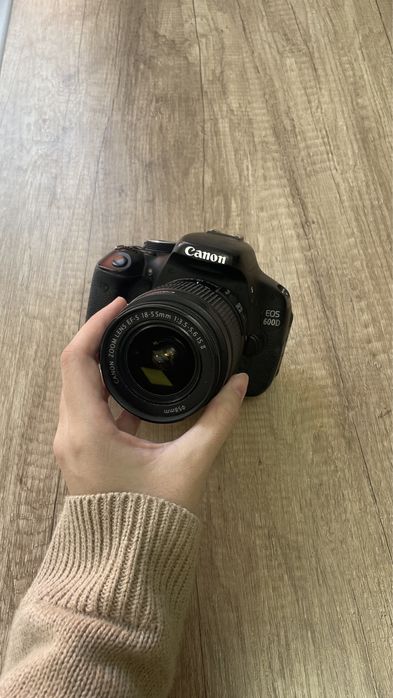 Фотоаппарат CANON Eos 600 D,оригинал